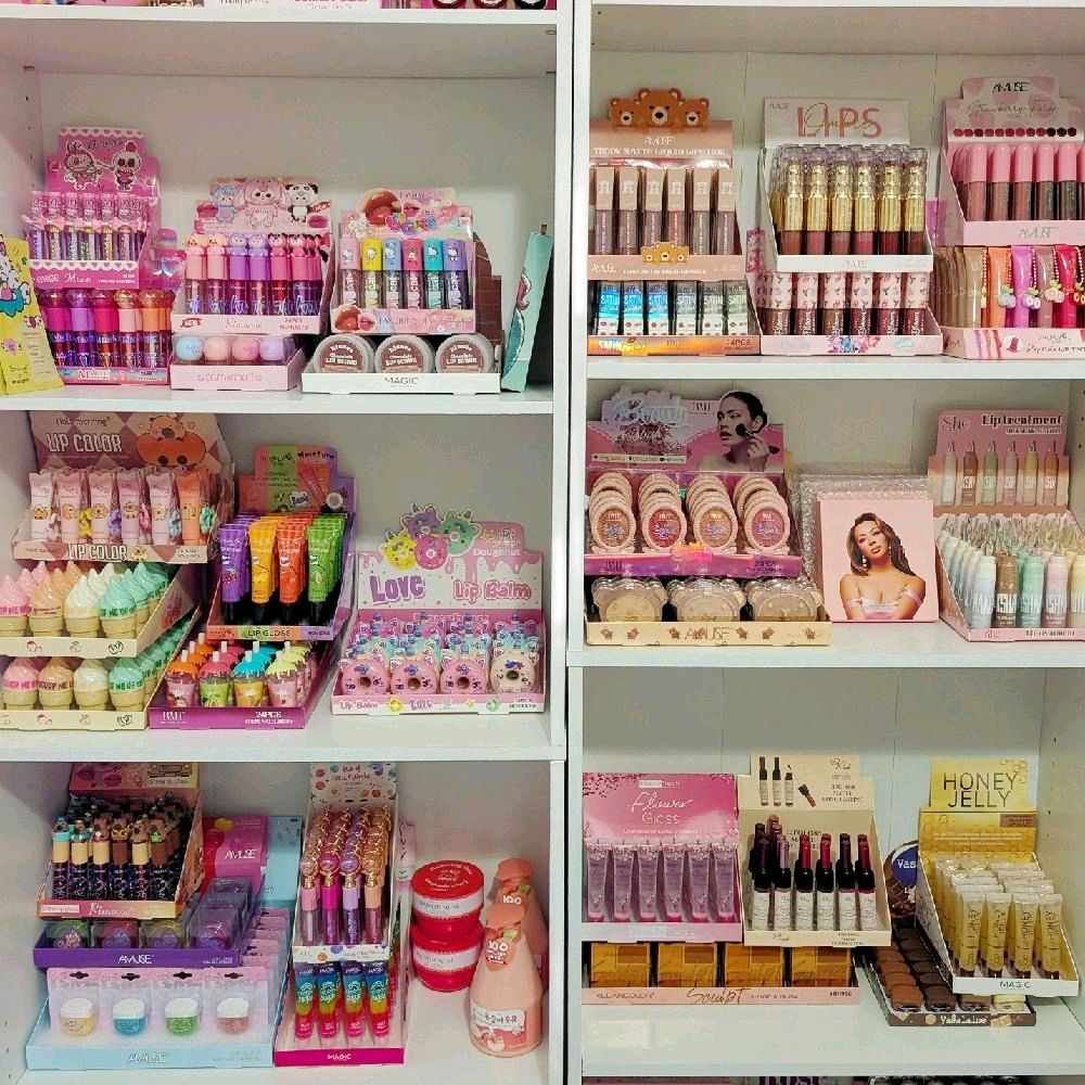 Tiktok Live Makeup Bundle ( Create Your Own ) Mix and Match Makeup With The Points of Your Purchase 🩷🎀